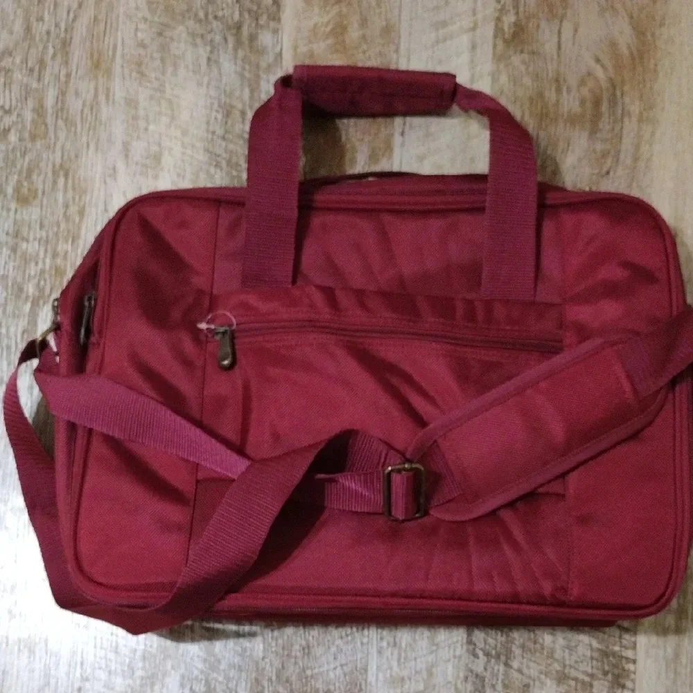 Red Laptop Bag with Adjustable Strap and Brown Leather Accents - Picture 7 of 11